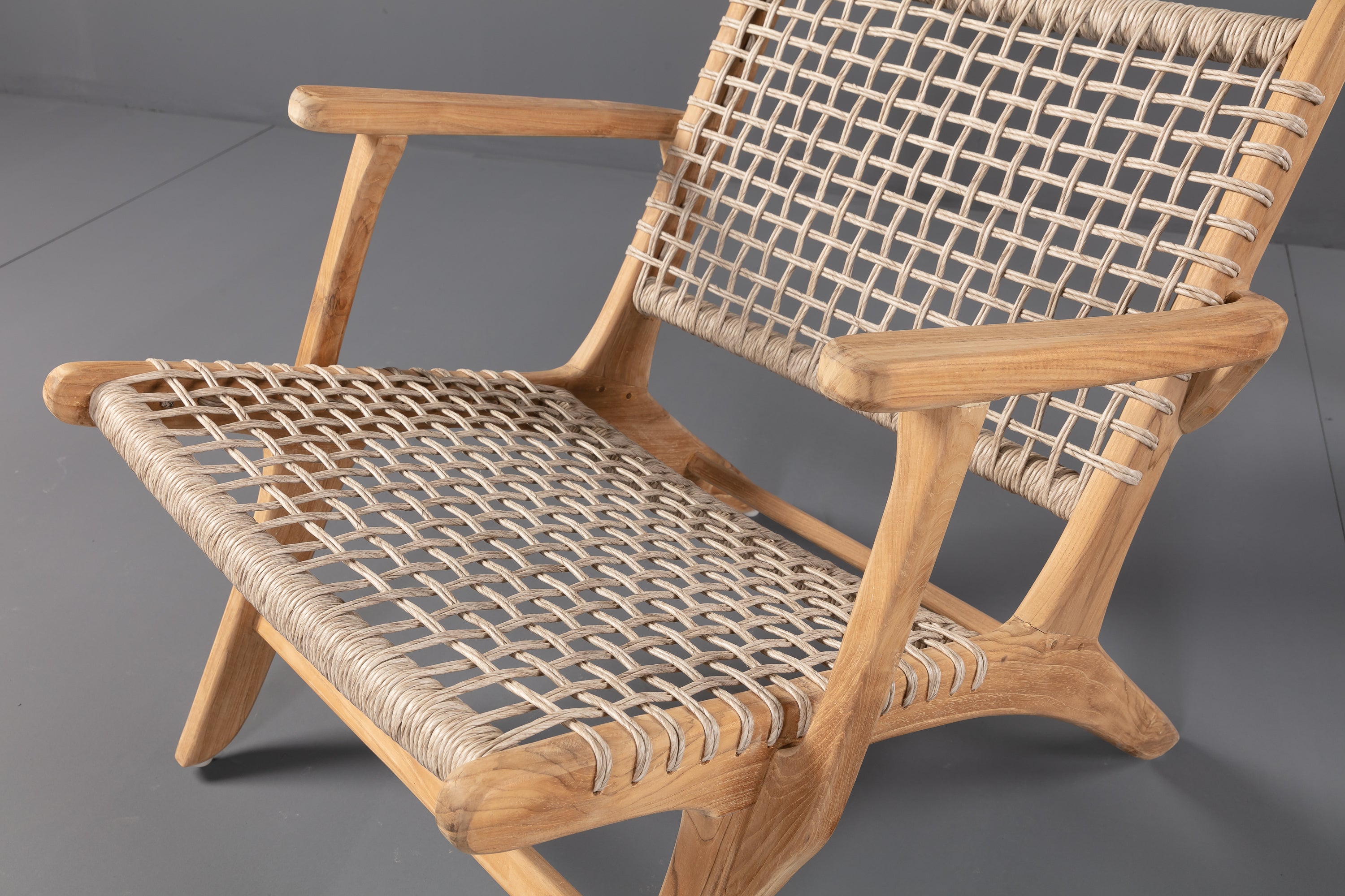 Handwoven Rope Lounge Chair